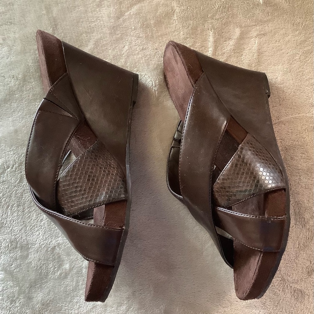 A2 Slip on